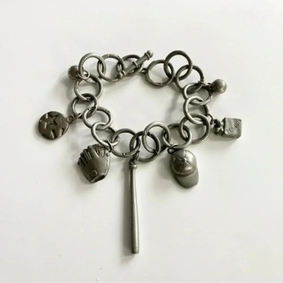 Jim Clift pewter baseball charm toggle clasp bracelet, bat hat ball baseball fan - Picture 7 of 7
